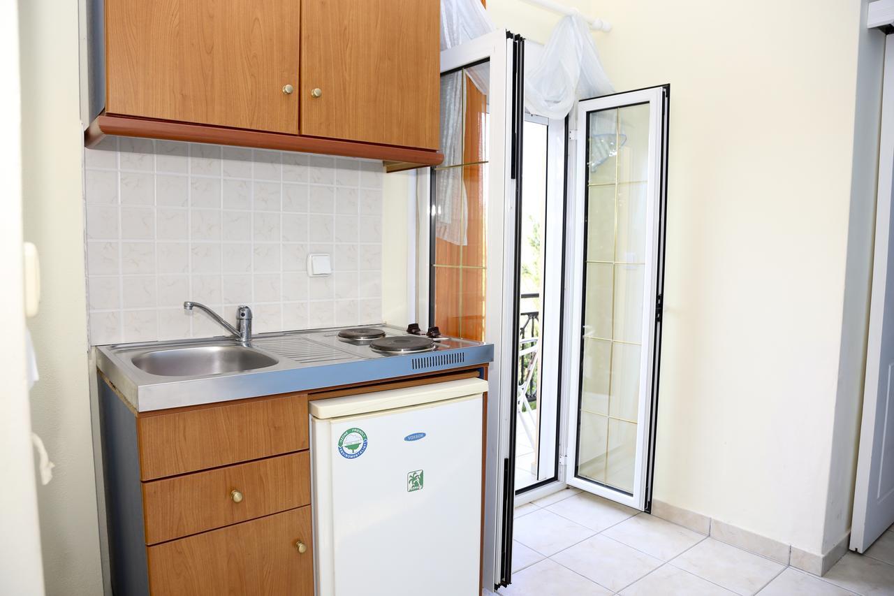 Coral Hotel Plomari Dış mekan fotoğraf