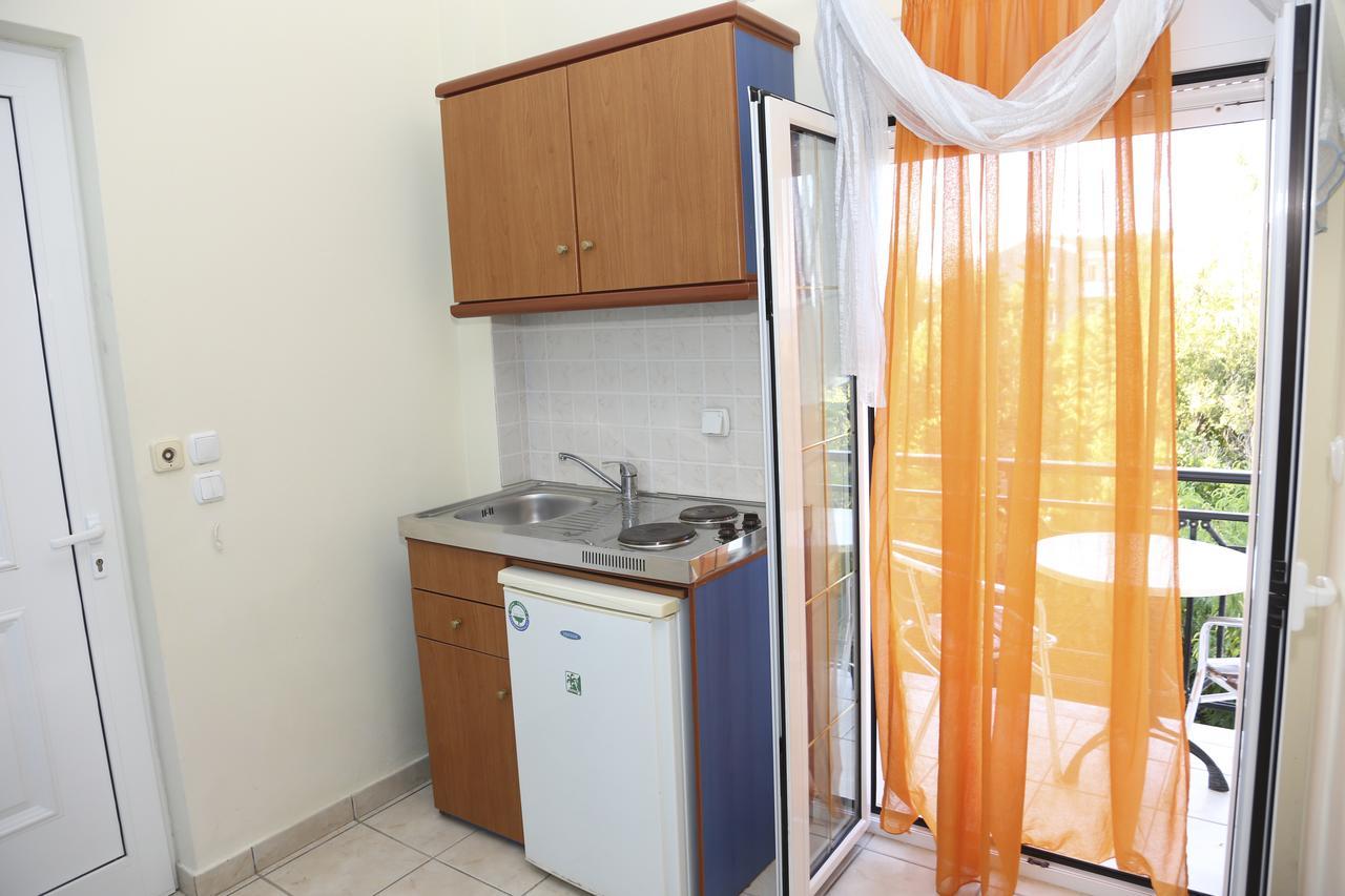 Coral Hotel Plomari Dış mekan fotoğraf